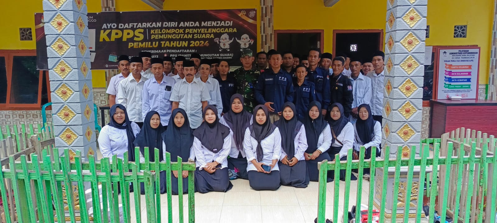 Petugas KPPS di Desa Tambakukir Dilantik, Lanjut Aksi Tanam Pohon Serentak